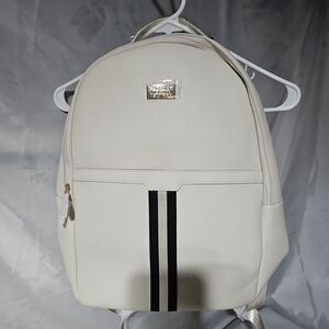 BADGLEY MISCHKA New York The Bailey Backpack